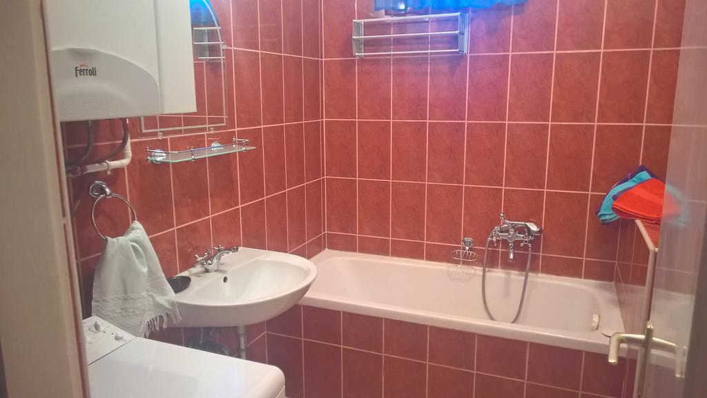 Apartman Lux Сегед Экстерьер фото