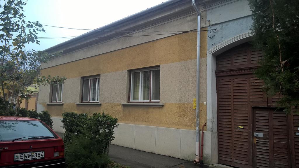 Apartman Lux Сегед Экстерьер фото
